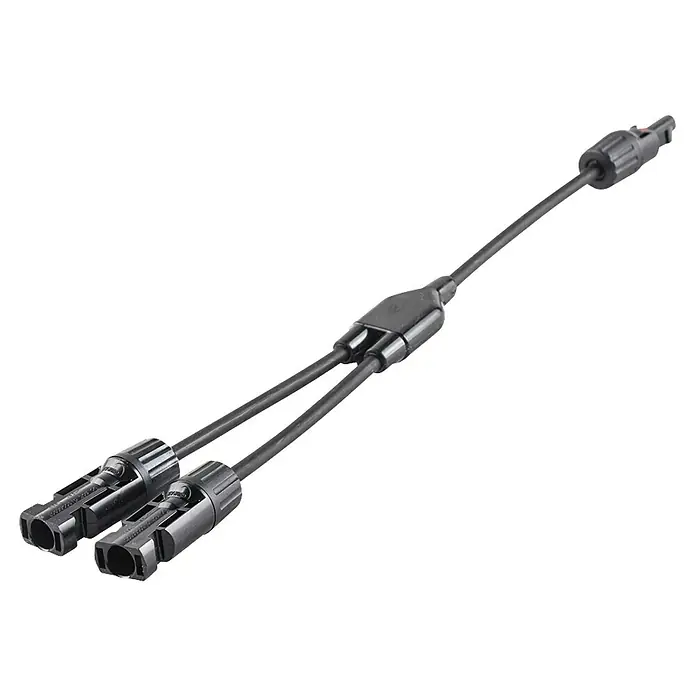 Solarkabel - Passend für: 2 Module, Schwarz - Schwarzer MC4 Y-Stecker für Solarmodule, der zwei Eingänge zu einem Ausgang verbindet.