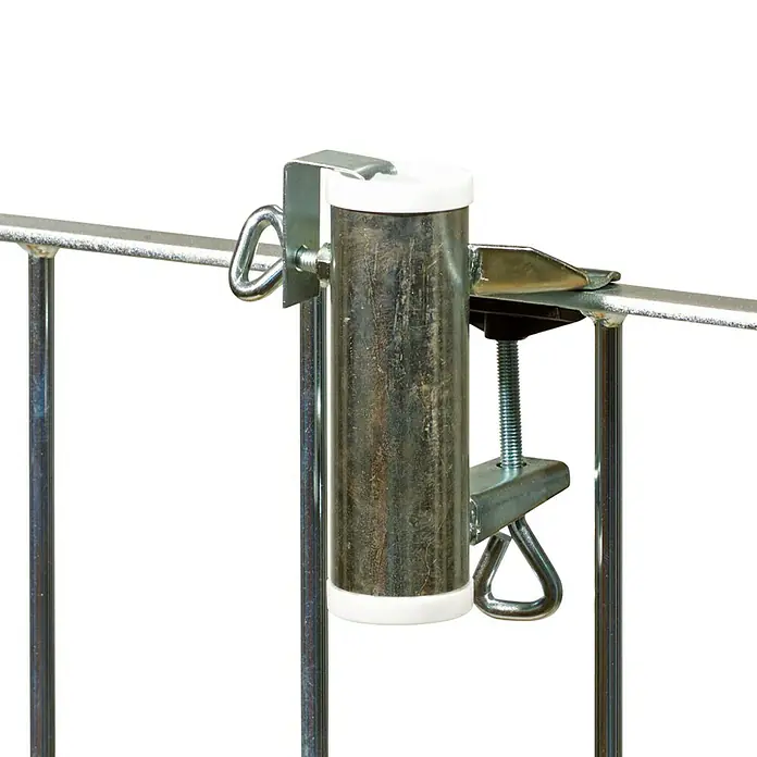 Videx Balkonklammer H - Geeignet für: Schirmstock bis 35 mm, Silber - Metallvorrichtung mit Zylinder und weißen Enden, befestigt an einem Gitter. Ideal für Messen oder Veranstaltungen.