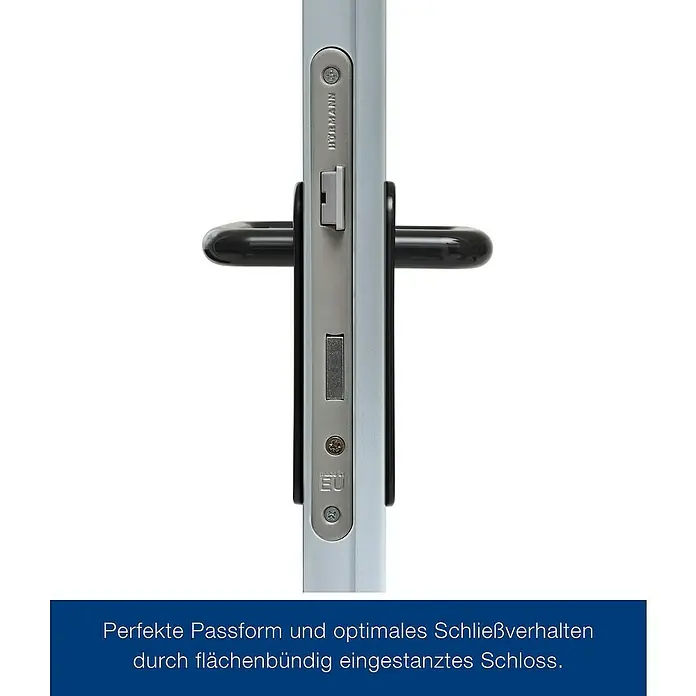Hörmann ZK-Element - 87,5 x 187,5 cm, DIN Anschlag: Rechts, Verzinkt - Nahaufnahme eines Türgriffs mit Schloss von Hörmann. Das Schloss ist flächenbündig und sorgt für optimale Passform und Schließverhalten.