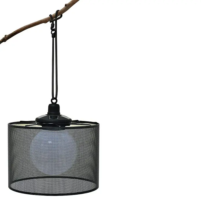 BAUHAUS Solar-Hängeleuchte Basket - L x B x H: 30 x 30 x 70 cm, Schwarz, IP44 - Hängende Solarleuchte mit schwarzem Metallschirm und einem Ast mit Haken zur Aufhängung.