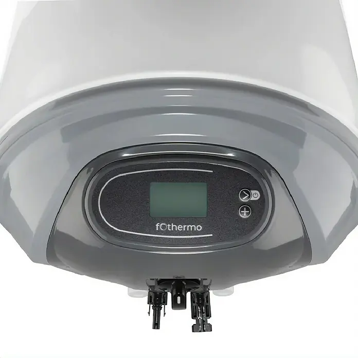 Boiler Solar-Hybrid - 29 l - Weißer und grauer Warmwasserbereiter mit Digitalanzeige, Bedientasten, fOthermo-Logo und zwei Anschlüssen unten.