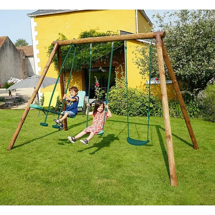 Soulet Doppelschaukel Polo - L x B x H: 30,7 x 18,9 x 22,2 cm, Holz - Kinder haben Spaß auf einer Holzschaukel im Garten, die robuste Konstruktion bietet sicheren Spielspaß im Freien.