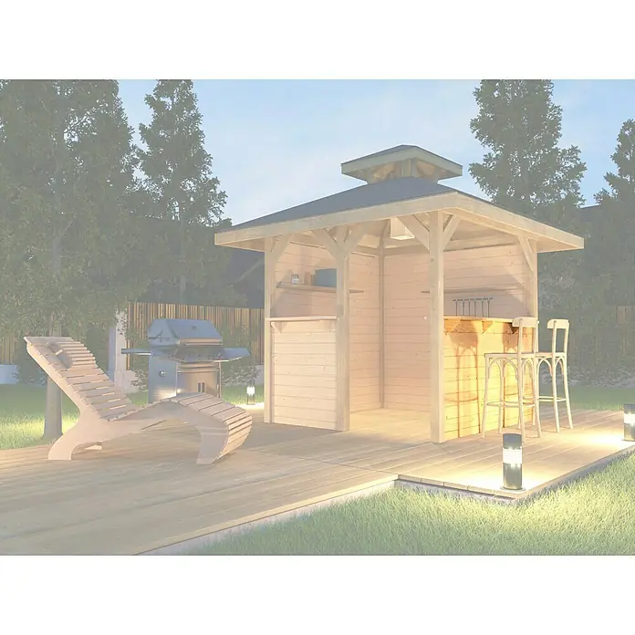 Weka Pavillon-Tresenwand Gr. 2 - Passend für: Weka Gartenlaube Gartenoase Gr. 2 - Detaillierte Aufnahme eines Holzpavillons mit Grill, Liegestuhl und Barhockern auf einer Terrasse im Garten.