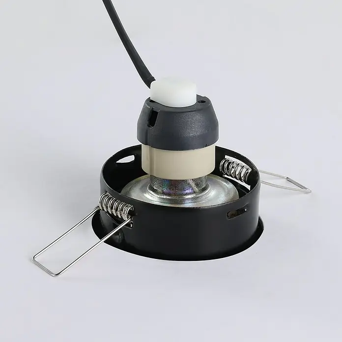 Eglo LED-Einbauleuchten-Set Favazzina - 4 W, Warmweiß, Schwarz, Durchmesser: 8,5 cm - Einbauleuchte mit schwarzem Gehäuse, Federmechanismus und Kabel für die Stromversorgung. Geeignet für Deckenmontage und moderne Beleuchtungslösungen.