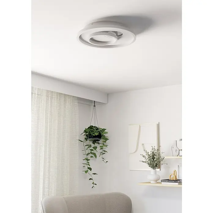 Eglo LED-Deckenleuchte Tiriolo - 14 W, Weiß, Silber, Neutralweiß, Durchmesser: 38 cm - Moderne weiße, runde Deckenleuchte mit geschichtetem Design und zentralem Ventilator, an einer Decke montiert.