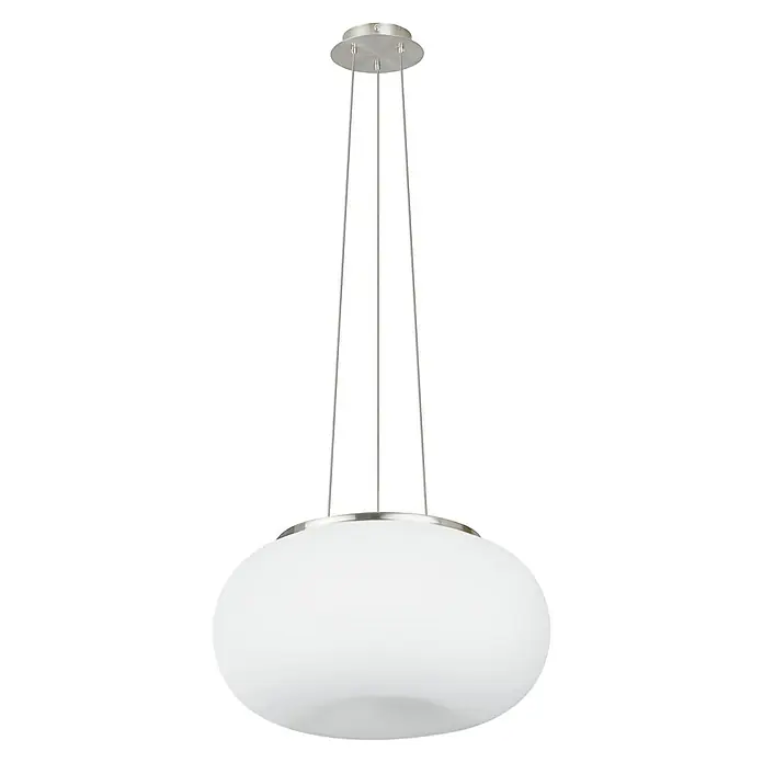 Eglo Pendelleuchte - 120 W, Ø x H: 445 mm x 110 cm, E27 - Nahaufnahme einer modernen Pendelleuchte mit einem kugelförmigen Lampenschirm und silberfarbenen Aufhängungen.