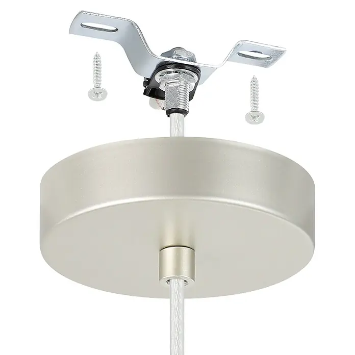 Eglo Viserbella Pendelleuchte - Höhe: 110 cm - Deckenbefestigung einer Lampe mit silberner Abdeckung und weißem Kabel. Die Schrauben sorgen für sicheren Halt an der Decke.