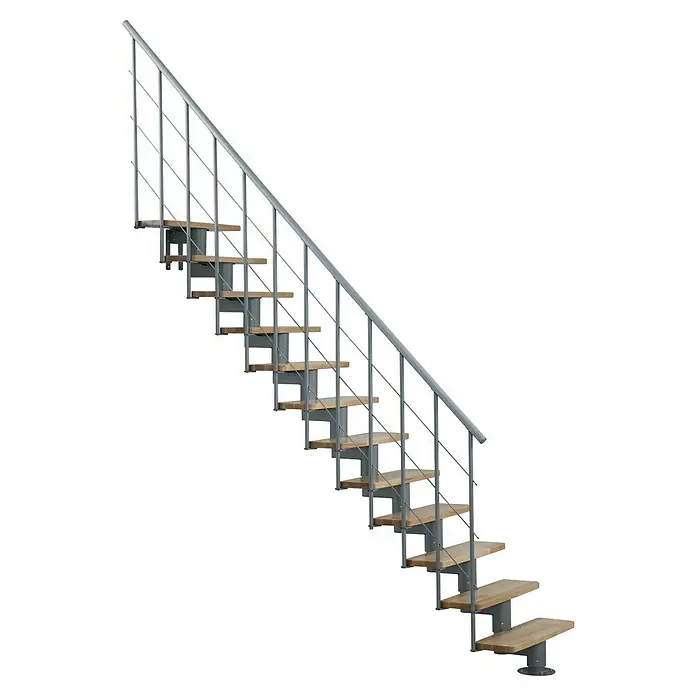 Minka Mittelholmtreppe Comfort Top - Breite: 80 cm, Grau, Farbe Stufen: Buche Natur, Geschosshöhe: 312 cm - Bild einer Außentreppe mit Holzstufen und einem robusten Metallgeländer. Ideal für den Zugang zum Garten oder als stilvoller Übergang.