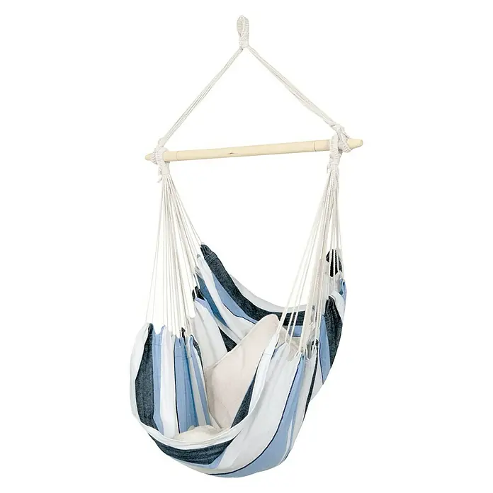 Amazonas Hängesessel Havanna marine - L x B x H: 150 x 120 x 110 cm, Blau/Weiß - Hängesessel mit blau-weißen Streifen und einem hellen Holzbalken für entspanntes Sitzen im Garten oder auf der Terrasse.
