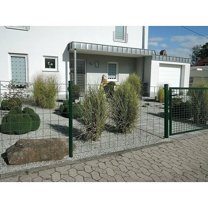 Floraworld Zaunpfosten-Set - Länge: 34 mm, Durchmesser: 34 mm - Grüner Drahtgitterzaun und Gartentor sichern einen Garten.