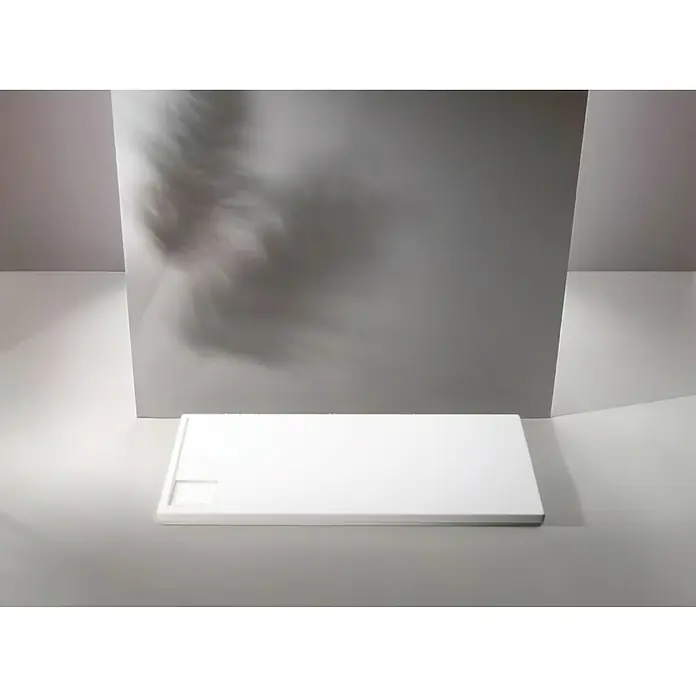 Plato de ducha Aral - L x An: 80 x 120 cm, Blanco - Una foto minimalista de una bandeja blanca rectangular sobre un fondo gris, ideal para presentar productos.