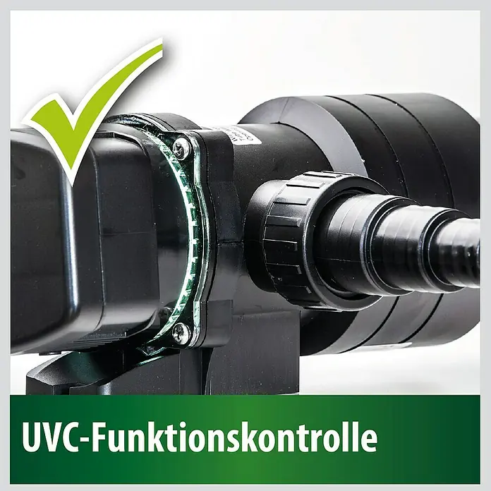 Heissner Teichklärer UVC - 36 W - Schwarzer UVC-Klärer mit Sichtfenster, das ein grünes Licht zur Funktionskontrolle anzeigt. Ein Schlauch ist angeschlossen.