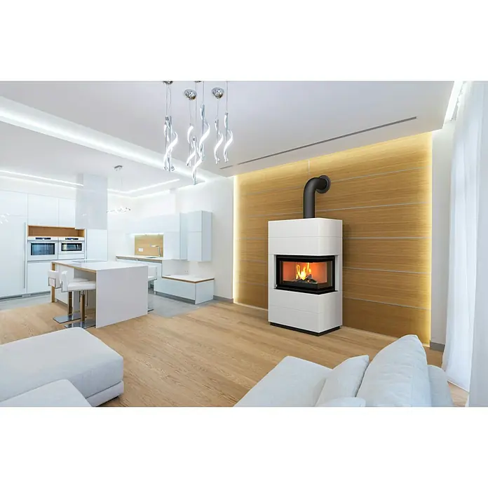 Kaminofen Integra Plus Line Rechts - 8 kW, Raumheizvermögen: 229 m³, Material Verkleidung: Stahl, Weiß - Moderner weißer Kamin mit schwarzem Rauchrohr und warmem Feuer, in einem zeitgenössischen Wohnzimmer mit hellem Holzfußboden.