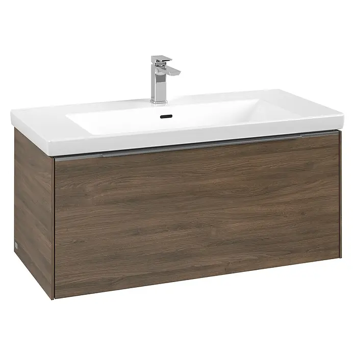 Villeroy & Boch Subway 3.0 Waschbeckenunterschrank - Arizona Oak, Anzahl Schubladen: 1 Stk., Farbe Griff: Aluminium glänzend, B x T x H: 97,3 x 47,8 x 42,9 cm, Ohne Beleuchtung - Wandhängender Waschtischunterschrank aus dunklem Holz mit weißem Keramikwaschbecken und Chromarmatur.