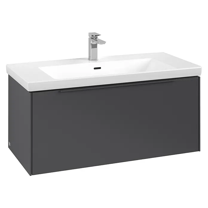 Villeroy & Boch Subway 3.0 Waschbeckenunterschrank - Graphite, Anzahl Schubladen: 1 Stk., Farbe Griff: Monochrom, B x T x H: 97,3 x 47,8 x 42,9 cm, Ohne Beleuchtung - Weißes Keramik-Waschbecken mit Chromarmatur, in einen dunkelgrauen wandhängenden Badunterschrank integriert.