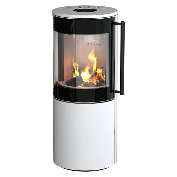 Kaminofen Xena 310 - 7,1 kW - 7,6 kW, Raumheizvermögen: 200 m³, Material Verkleidung: Stahl, Weiß - Moderner weißer zylindrischer Holzofen mit großer Glastür, die Flammen und Holzscheite zeigt, und schwarzem Griff.