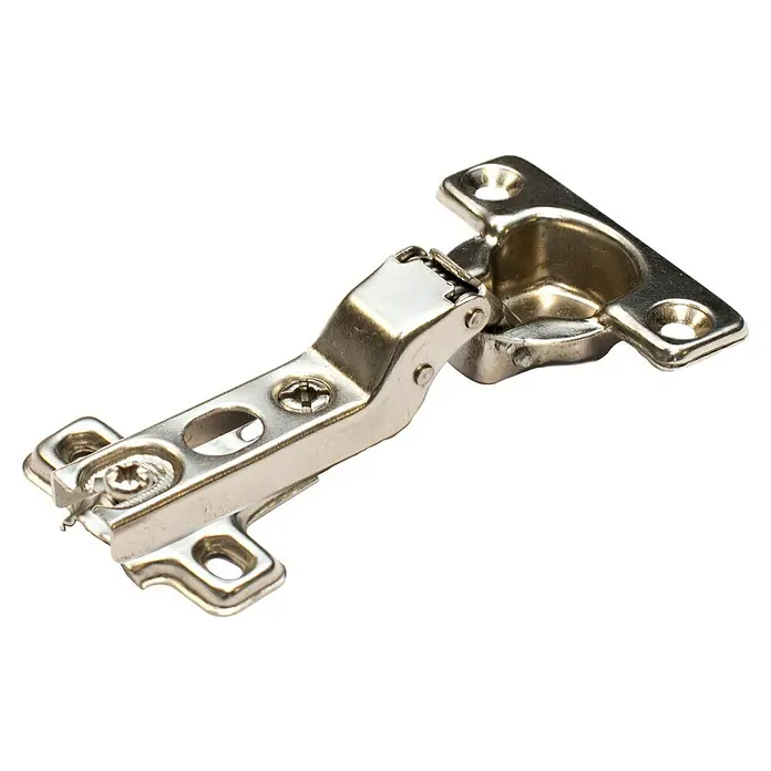 Micel Bisagra de cazoleta - Diámetro cazoleta: 26 mm, 2 ud., Acodada - Primer plano de una bisagra de metal para muebles, utilizada para sujetar puertas y tapas.