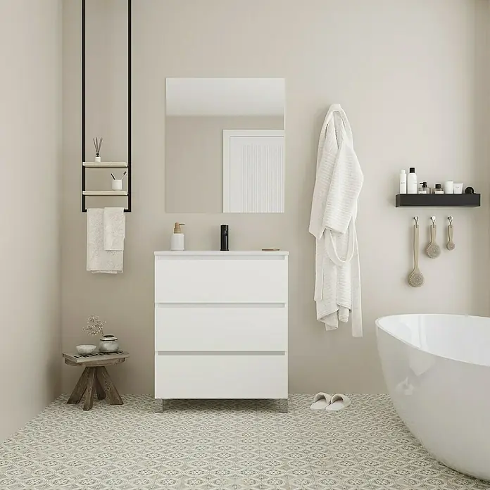 Conjunto de mueble de baño Inter F39 - Ancho: 60 cm, Blanco, 3 pzs. - Elegante baño con mueble de lavabo blanco, espejo y elementos decorativos para un ambiente moderno.