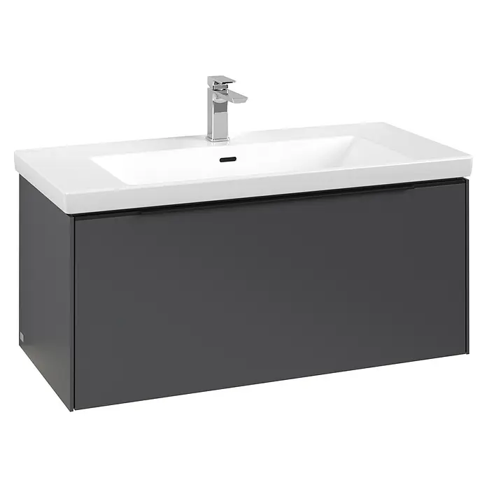 Villeroy & Boch Subway 3.0 Waschbeckenunterschrank - Graphite, Anzahl Schubladen: 1 Stk., Farbe Griff: Volcano Black, B x T x H: 97,3 x 47,8 x 42,9 cm, Mit Beleuchtung - Dunkelgrauer wandmontierter Badunterschrank mit integriertem weißem Keramikwaschbecken und Chromarmatur.