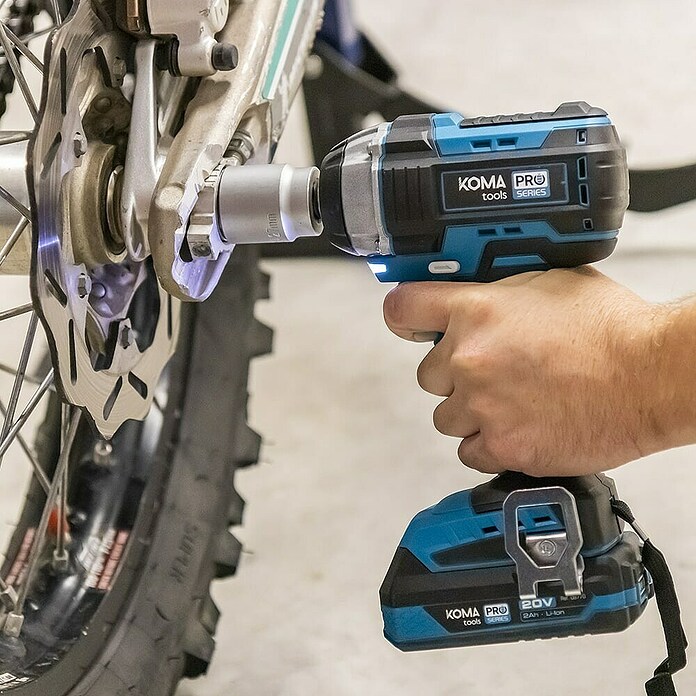 Koma Tools PRO Series Llave de impacto de batería (20 V, Sin batería, 280 Nm) | BAUHAUS