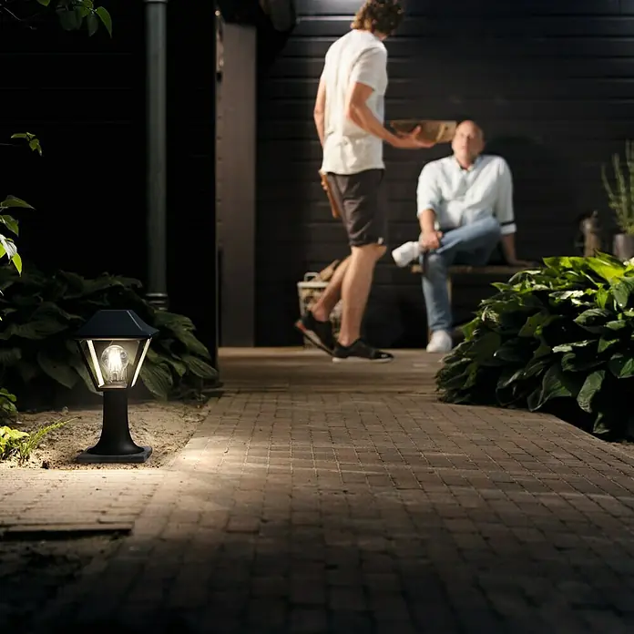 Philips Alpenglow Sobremuro exterior - 60 W, Color del marco: Negro, 18,6 x 18,6 x 31,6 cm, Sin bombillas - Esta luz de exterior tipo linterna ofrece una iluminación elegante. Ideal para caminos y jardines, creando un ambiente agradable.