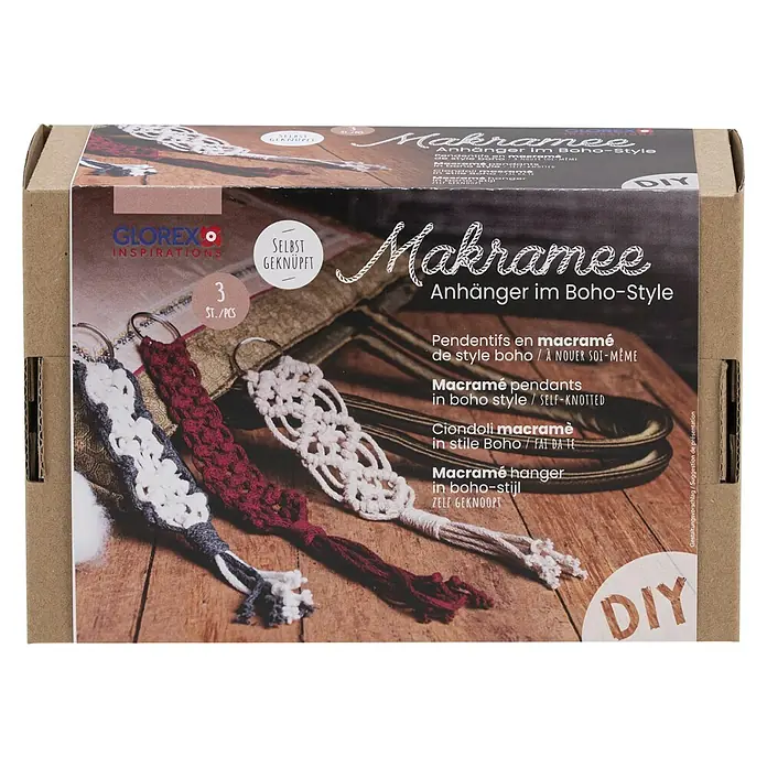 Glorex Bastel-Set Makramee Anhänger im Boho-Style - 3 Stk. - Makramee-Anhänger im Boho-Stil DIY-Set von GLOREX® Inspirations. Enthält Material für 3 Makramee-Anhänger zum Selberknüpfen.