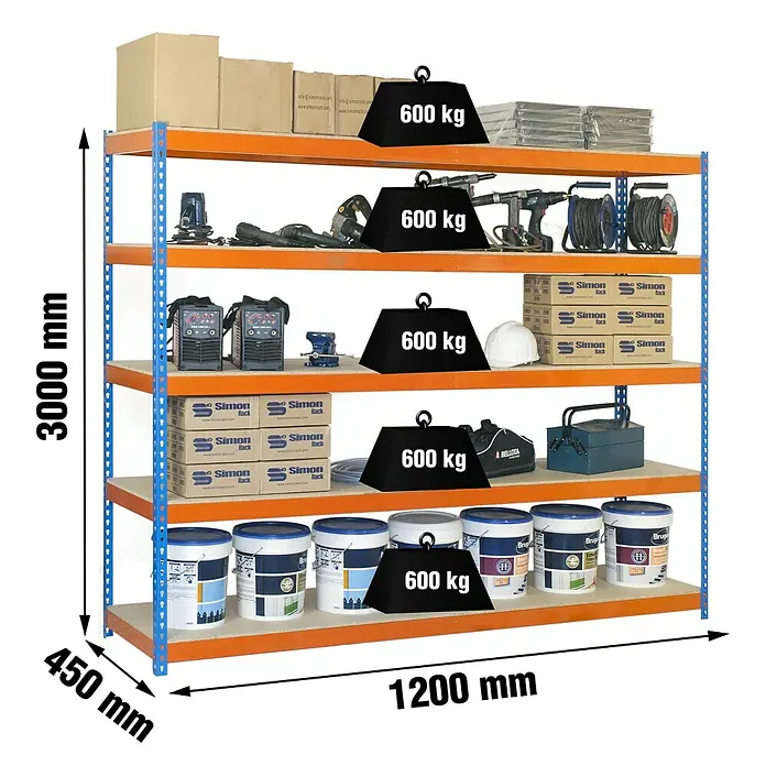 Simonrack Simonforte Schwerlastregal Simonforte Chipboard - H x B x T: 300 x 120 x 45 cm, Traglast pro Boden: 600 kg, Anzahl Böden: 5 Stk., Stecken, Blau/Orange - Regal mit vier Ebenen, beladen mit verschiedenen Artikeln und beschwert mit Gewichten.