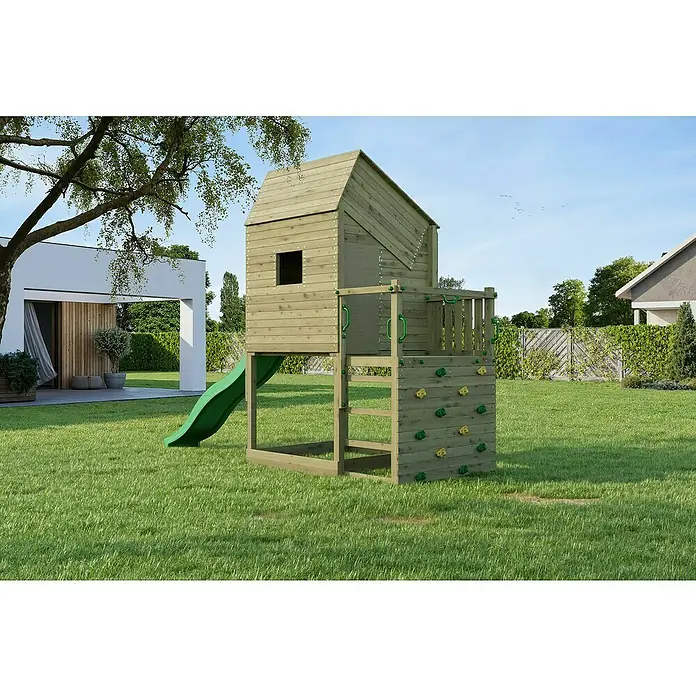 Funky Combo Kinderspielturm Smarthouse - L x B x H: 140 x 385 x 311 cm, Kesseldruckimprägniert - Ein hölzernes Spielhaus mit Rutsche, Kletterwand und Leiter im Garten, ideal für Kinder zum Spielen und Toben im Freien.
