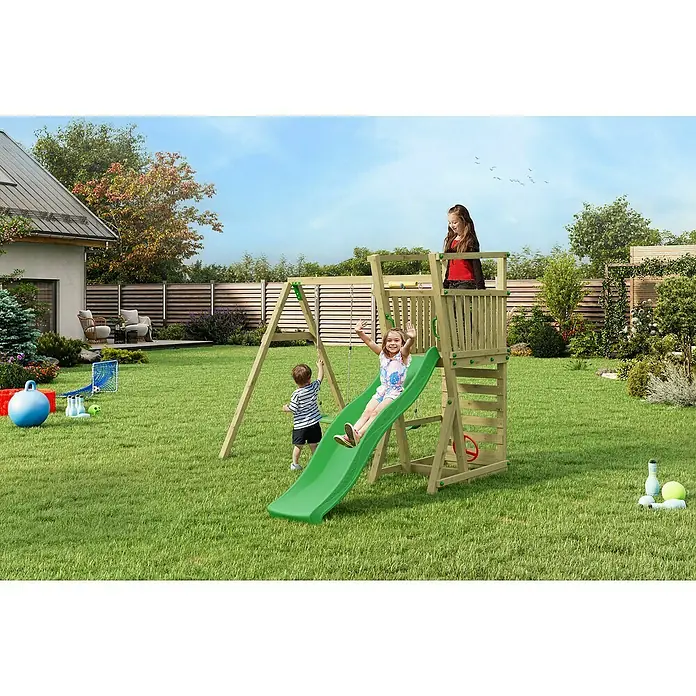 Funky Combo Kinderspielturm Snow - L x B x H: 410 x 282 x 220 cm, Kesseldruckimprägniert - Kinder spielen vergnügt auf einem hölzernen Spielturm mit Rutsche und Schaukel im Garten.
