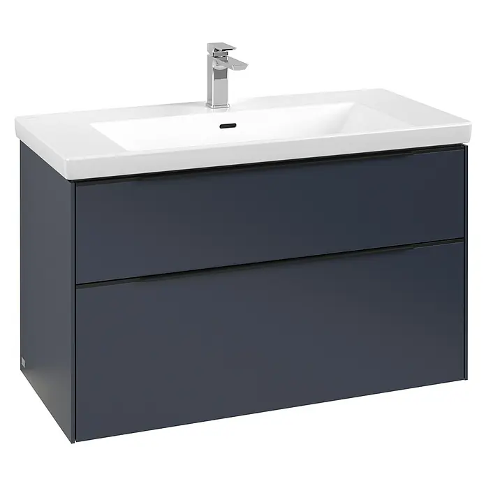 Villeroy & Boch Subway 3.0 Waschbeckenunterschrank - Marine Blue, Anzahl Schubladen: 2 Stk., Farbe Griff: Volcano Black, B x T x H: 97,3 x 47,8 x 57,6 cm, Mit Beleuchtung - Dunkelblau/grauer Badunterschrank mit integriertem weißen Keramikwaschbecken und Chromarmatur, mit zwei Schubladen.