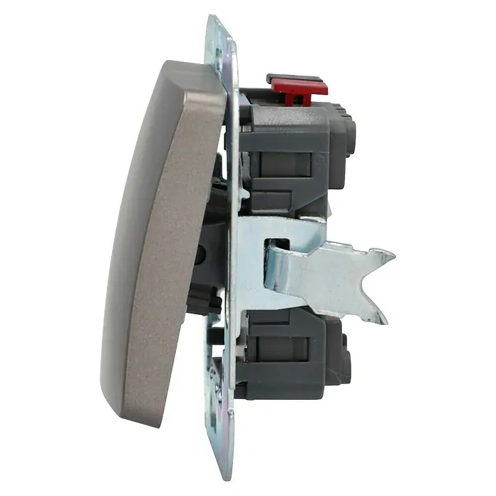 Voltomat DIVA Wechselschalter - Platin, Glänzend, Unterputzmontage, 10 A - Graues Elektro-Schalter-/Steckdosenmodul, Seitenansicht, mit Metallrahmen und internen Komponenten.