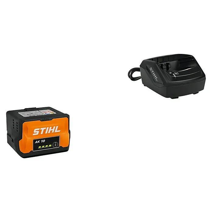 Stihl AK Akku-Set 10 - 36 V, 2 Ah, Li-Ionen, 1 Akku - Schwarz-orange STIHL AK 10 Akku mit Ladeanzeige und ein schwarzes STIHL Akku-Ladegerät.