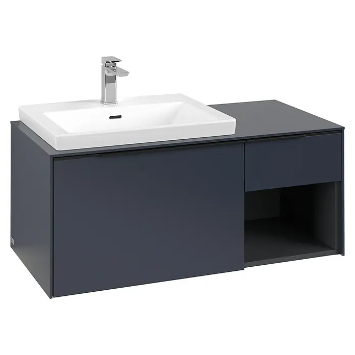 Villeroy & Boch Subway 3.0 Waschbeckenunterschrank - Marine Blue, Anzahl Schubladen: 2 Stk., Farbe Griff: Volcano Black, B x T x H: 100,1 x 51,6 x 42,3 cm, Mit Beleuchtung, Offenes Fach rechts - Dunkelgrauer Badunterschrank mit integriertem weißem Keramikwaschbecken, Chromarmatur, großer Schublade und offenem Ablagefach.
