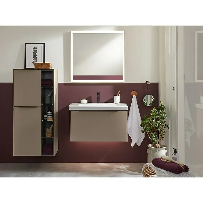 Villeroy & Boch Subway 3.0 Seitenschrank - B x T x H: 57,4 x 36,2 x 120 cm, Taupe, DIN Anschlag: Links, Farbe Griff: Monochrom - Elegantes Badezimmer-Interieur mit einem modernen Waschtischunterschrank in Taupe, einem passenden Spiegelschrank und einem Hochschrank zur stilvollen Aufbewahrung.