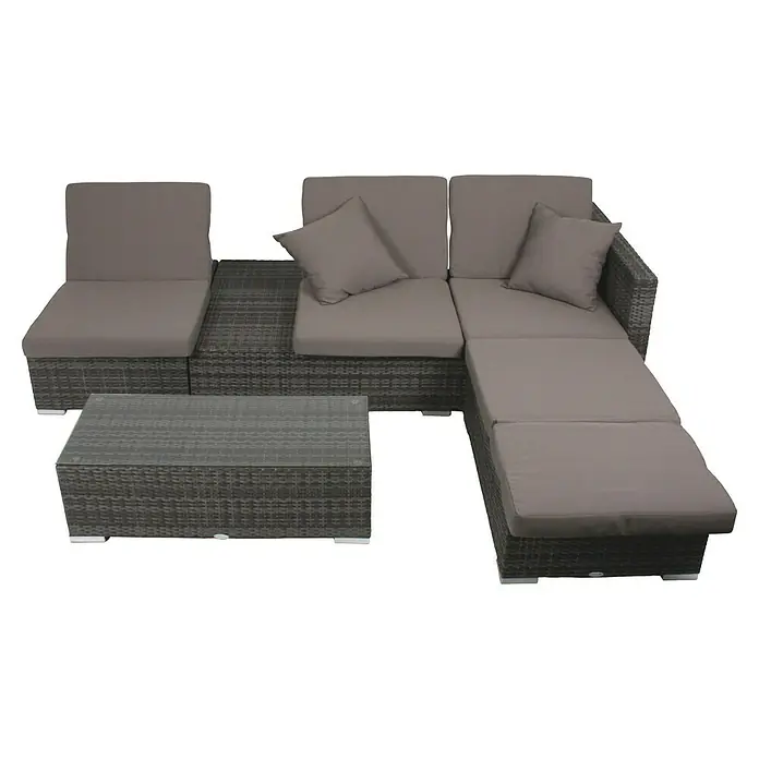 Garden Pleasure Loungemöbel-Set Alcudia - 4 -tlg., Aluminium, Kunststoffgeflecht HDPE, Grau - Graue Rattan-Gartenloungegarnitur mit grauen Kissen und einem Couchtisch mit Glasplatte.