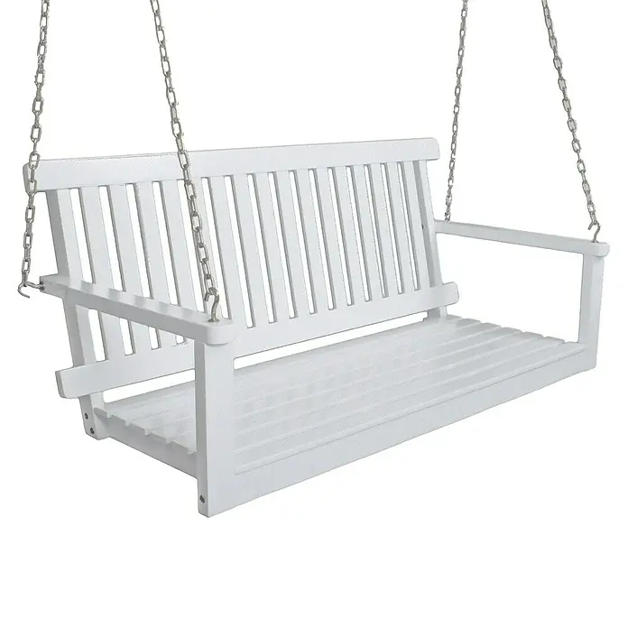 Garden Pleasure Hängebank Augusta - B x T x H: 130 x 63 x 57 cm, Eukalyptus, Weiß - Weiße Veranda-Schaukel mit Lattenrücken und -sitz, an Metallketten aufgehängt.