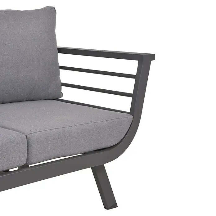 Garden Pleasure Loungemöbel-Set Elia - 4 -tlg., Aluminium, Polyester, Grau/Anthrazit - Graues Outdoor-Sofa mit lamellierter Metallarmlehne und dicken grauen Stoffkissen.