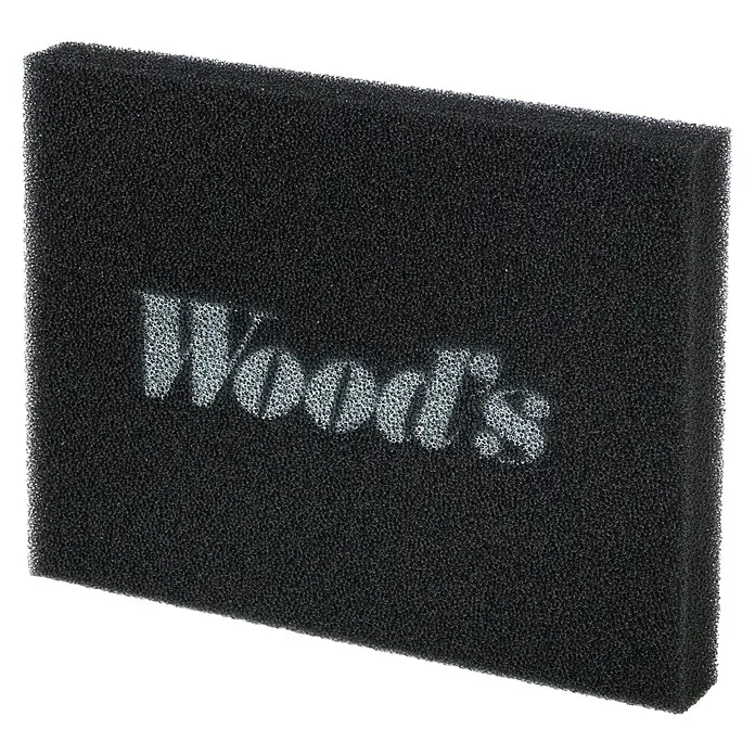Woods Dauerfilter WCD - Passend für: Luftentfeuchter WCD2, WCD3, Schwarz - Schwarzer Schaumstofffilter mit dem 'Wood's'-Logo in hellerem Text auf der Oberfläche.