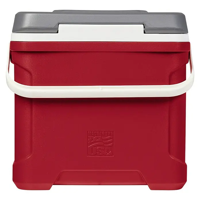 Igloo Kühlbox Latitude - 28 l, L x B x H: 45,7 x 30,1 x 43,8 cm, Rot/Grau - Rote Plastikkühlbox mit grauem Deckel und weißem Tragegriff.