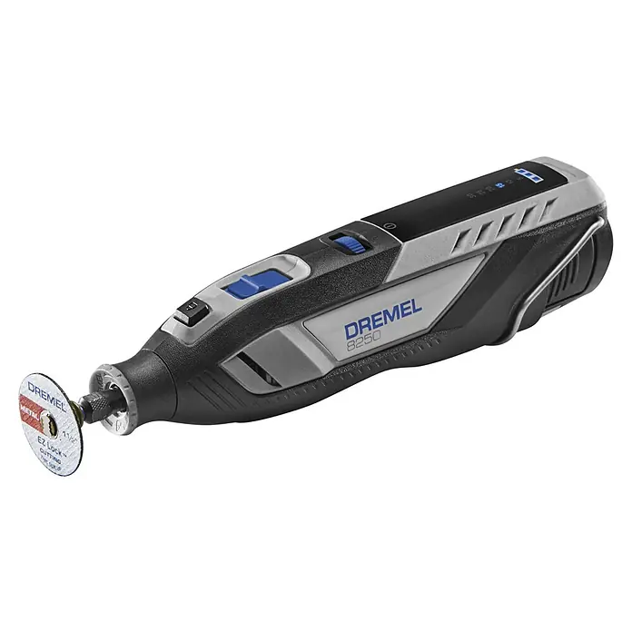 Akku-Multifunktionswerkzeug - 12 V, 1 Akku, 2 Ah, 65-tlg. Zubehör + 5 Vorsätze + Tragekoffer - Dremel 8250 Akku-Rotationswerkzeug mit Trennscheibe, ideal für detaillierte Arbeiten. Vielseitig einsetzbar für Heimwerker und Profis.