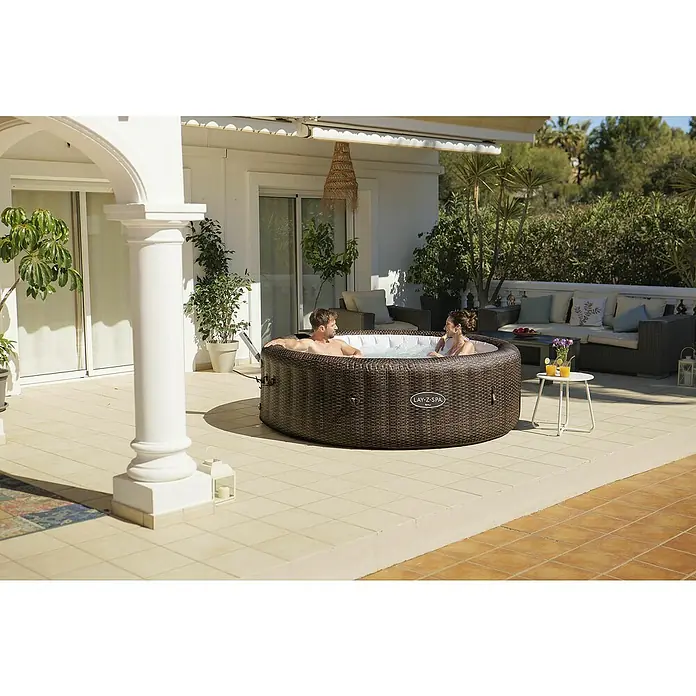 Bestway Lay-Z-Spa Mobil-Whirlpool Bali - Ø x H: 216 x 71 cm, Braun, 1.260 l - Das Lay-Z-Spa Bali AirJet™ Whirlpool bietet Platz für bis zu 4 Personen und ist perfekt für entspannende Momente im Freien.