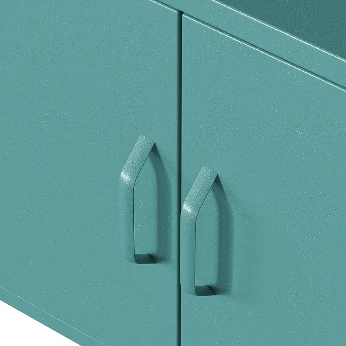 Jan Nowak TV-Schrank Rosa - H x B x T: 59,5 x 115 x 40 cm, Meeresgrün - Nahaufnahme eines türkisfarbenen Metallschranks mit zwei Türen und zwei integrierten Griffen.