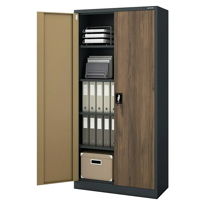Jan Nowak Aktenschrank Jan - B x T x H: 90 x 40 x 185 cm, Anthrazit/Nussbaum - Zweifarbiger Büroschrank mit dunkelgrauem Rahmen, geöffneter beiger Metalltür und geschlossener dunkler Holztür, mit Ablagen und Ordnern.