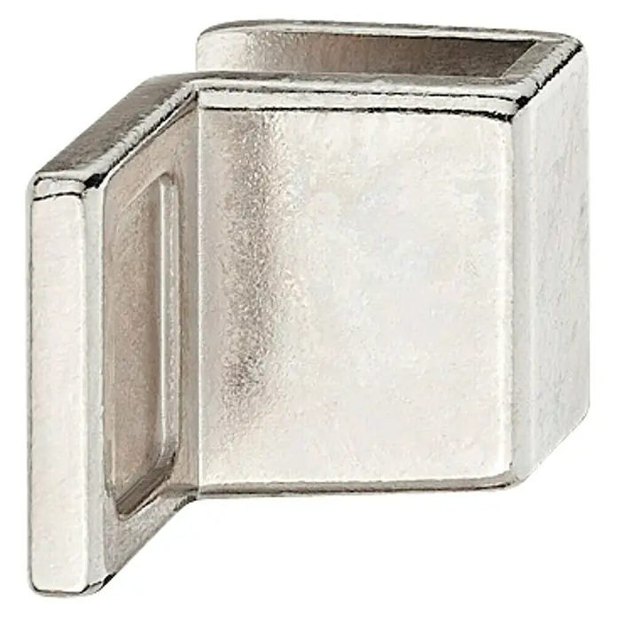 Häfele Pomo para puerta de vidrio - Apto para: Grosor del vidrio 4 - 6 mm, L x An x Al: 20 x 20 x 28 mm, Zinc fundido, Plateado, Amortiguador de plástico - Primer plano de un conector de esquina metálico brillante de color plateado para muebles, que combina robustez con estética moderna.