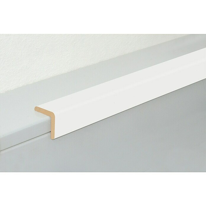 Winkelleiste FU009 (2 400 x 28 x 28 mm, MDF/Folie, Weiß) | BAUHAUS