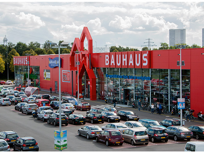 bauhaus-vestiging-van-buitenaf