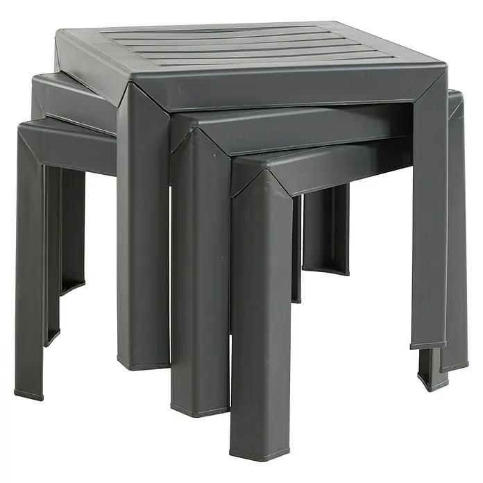 Grosfillex Garten-Beistelltisch Miami - L x B x H: 40 x 40 x 35 cm, Polypropylen, Stapelbar, Quadratisch, Anthrazit - Satz aus drei dunkelgrauen quadratischen Kunststoff-Satztischen.