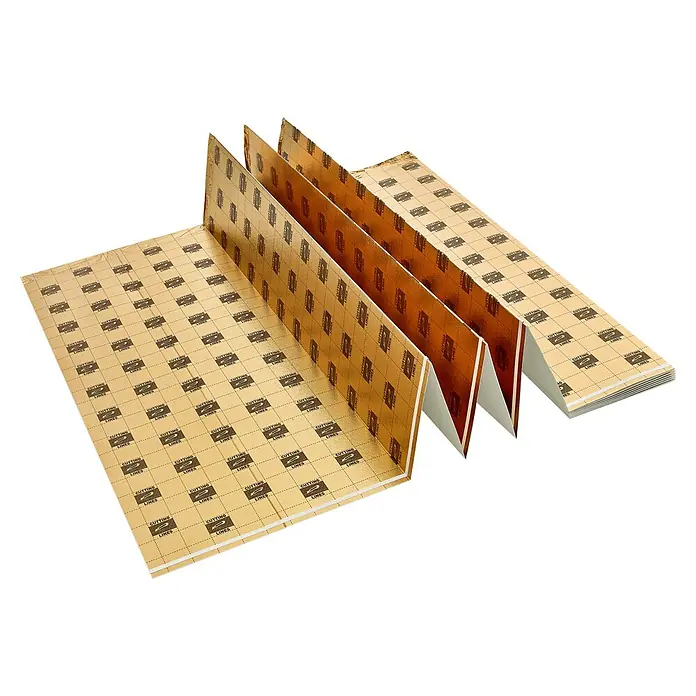 Dämmunterlage SPC & LVT - 10 m², Stärke: 1,5 mm - Nahaufnahme von zusammenklappbaren Dämmplatten mit Rasterdruck, ideal für DIY-Projekte zur Wärme- und Schalldämmung im Innenausbau.