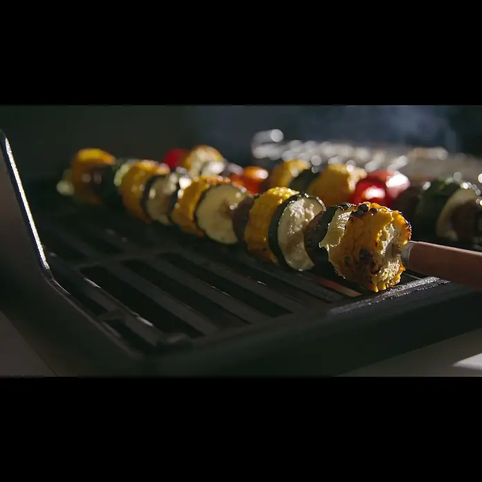 Weber Gasgrill Spirit E-210 - Grillfläche (B x T): 52 x 44 cm, 7,8 kW, Anzahl Brenner: 2 Stk. - Weber Gasgrill Spirit E-210