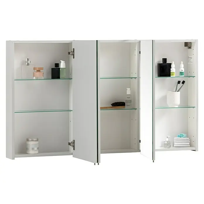 Schildmeyer Spiegelschrank Basic - B x H: 120 x 70,7 cm, Holz - Weißer Badezimmerschrank mit drei Spiegeltüren und Glasböden, gefüllt mit Pflegeprodukten.